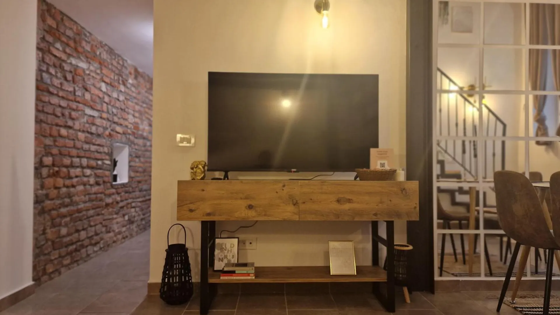 Appartement Regina Milano In Porta Romana 3 - Sky Tv, Wifi & Breakfast Box